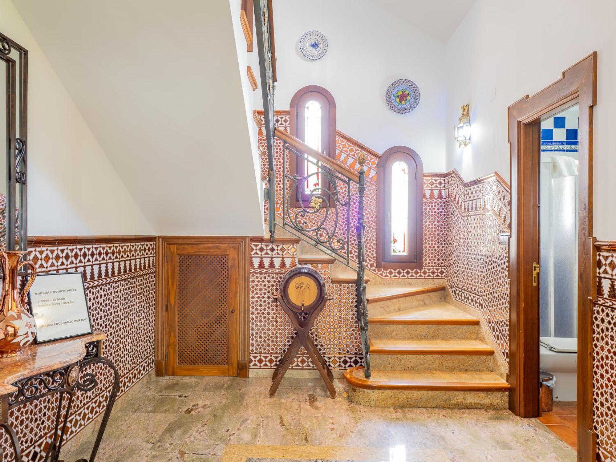 Cubo'S Villa Fina & Minigolf Included Málaga Eksteriør billede
